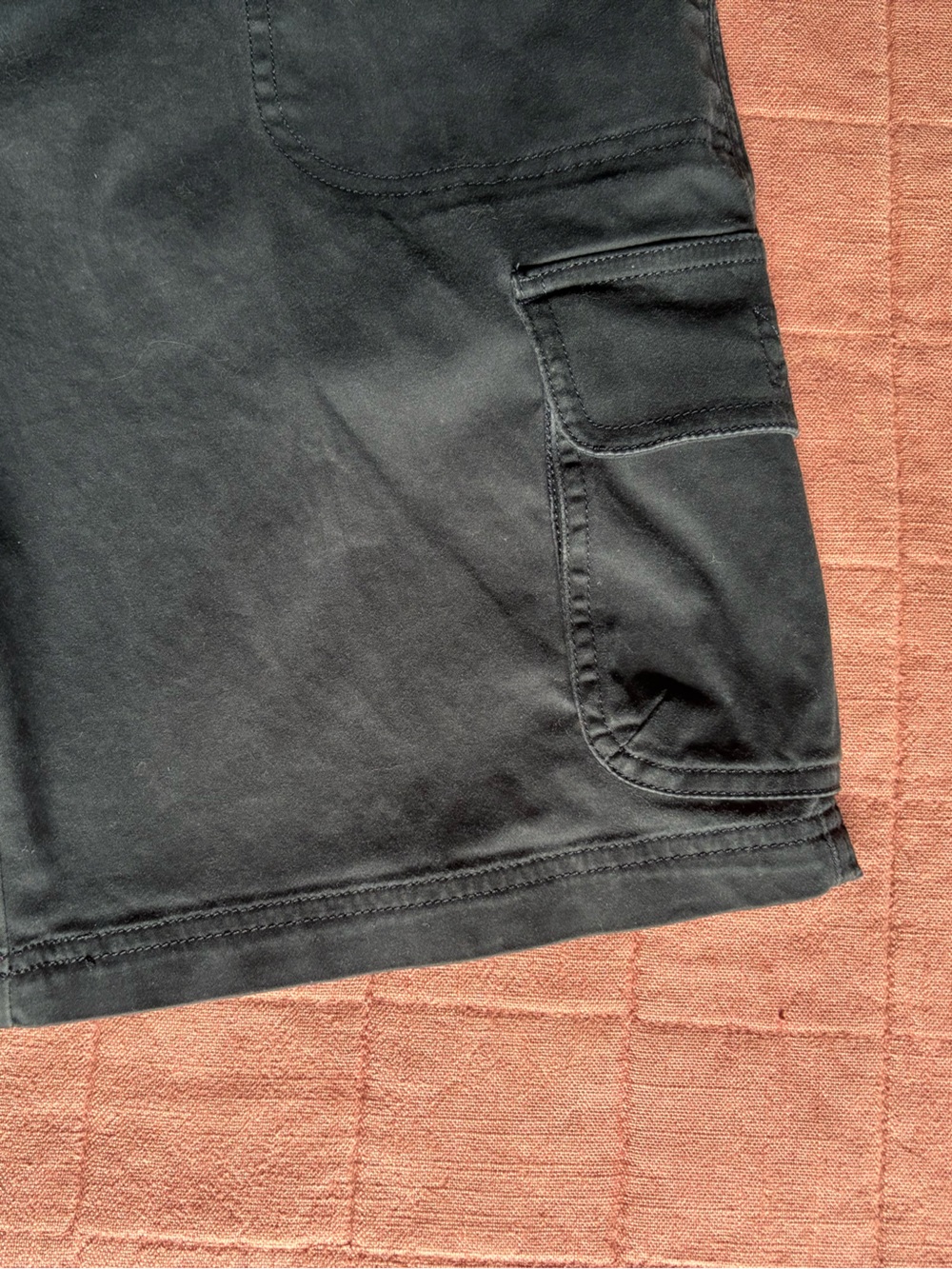 J. Jill Black Cargo Shorts- Size 8- Cotton Shorts - Picture 4 of 12